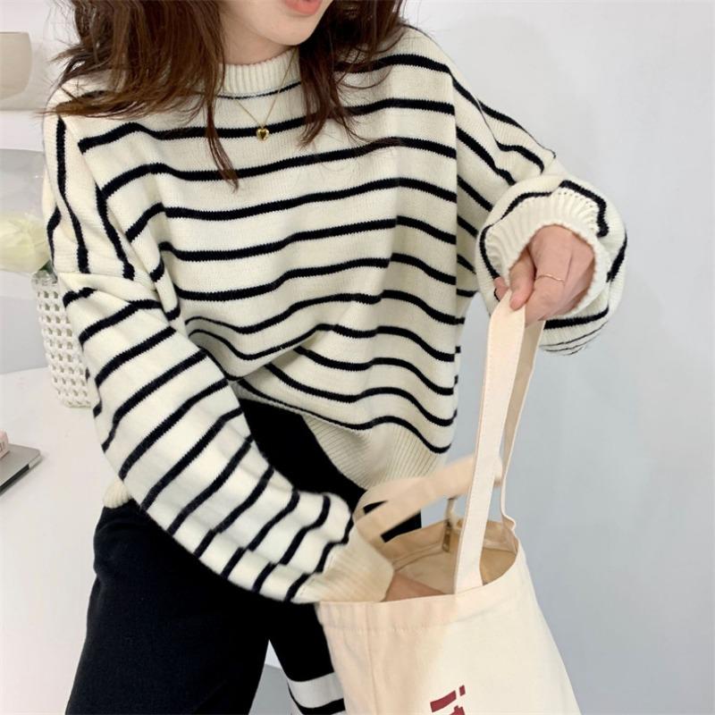 Back Slit Retro Short Section Round Neck Pullover Striped Sweater Female Thick Section Loose Round Neck Knitted Bottoming Shirt Outer Wear