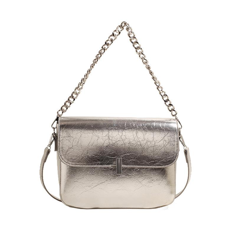 

Summer new mailman bag fashionable women s shoulder bag PU leather trend small square bag Han Fan fashion women s bag 26 7 20 серебряный