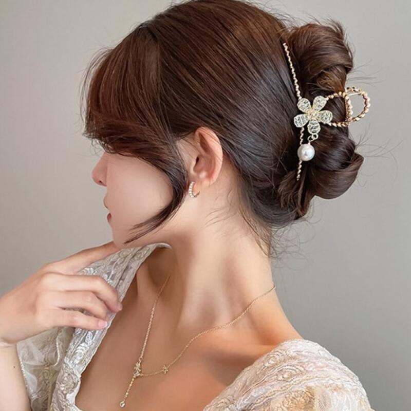 Women's Point Flower Ribbon Hair Clip