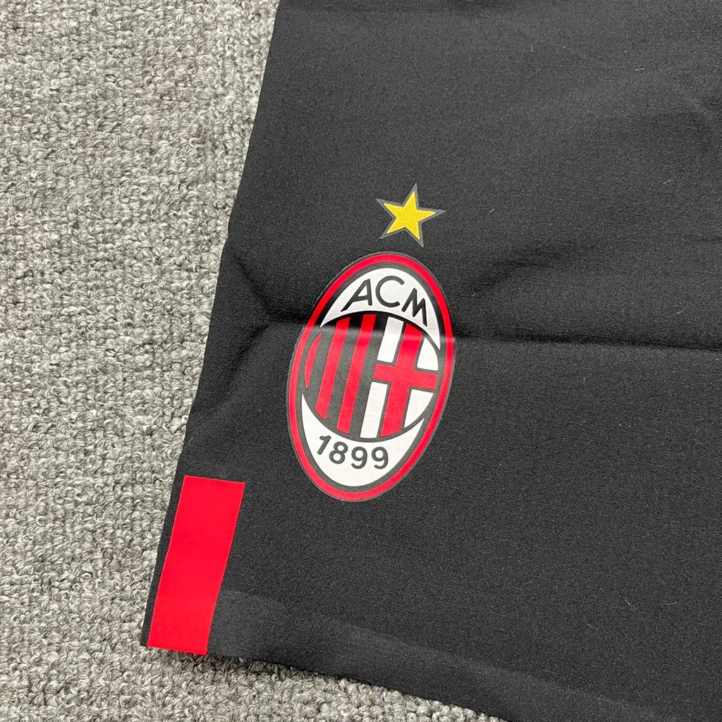 Puma AC Mailand 2022-23 Player Edition Heim Elastischer Logo-Print Atmungsaktive Fußballhose Herrenhose Schwarz 765854-01