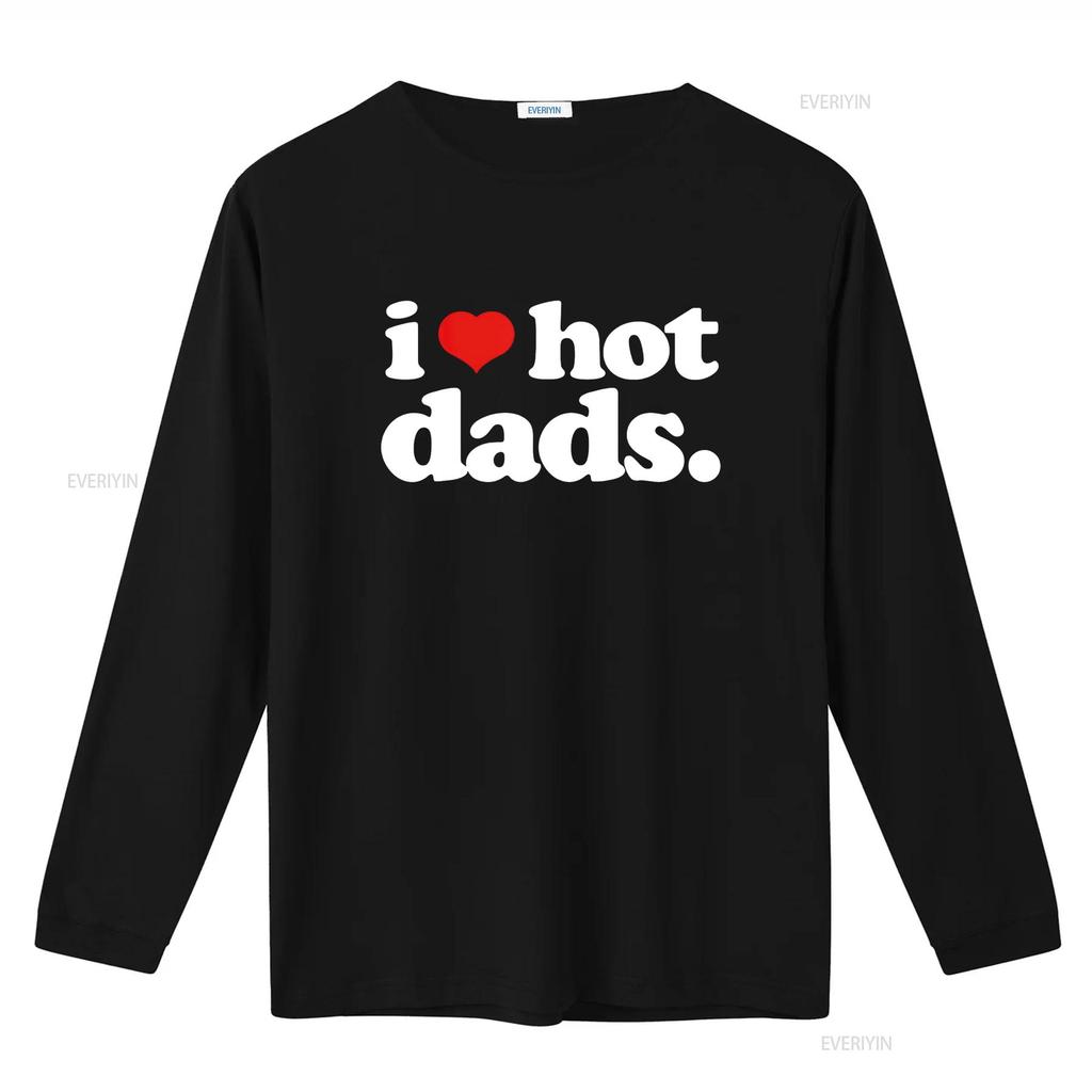 Funny I Love Hot Dads Top for Dad Joke Heart T Shirt Vintage Washed Slightly Unisex Breathable Stylish Comfortable Streetwear