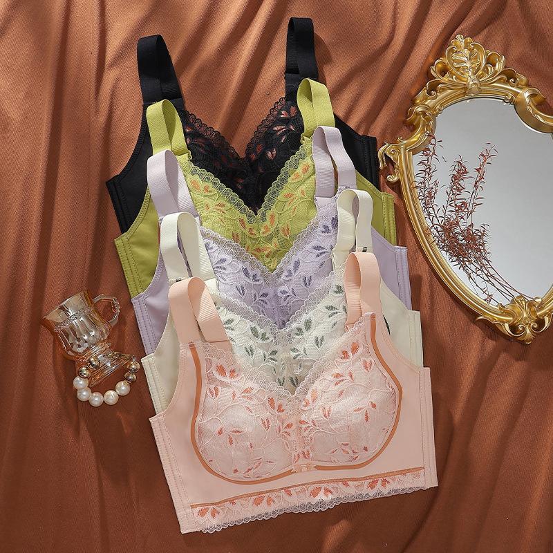 Thin Bra for Women Breathable Gathering Bra Full Cup Size Large Size No Steel Ring Push Up Bra