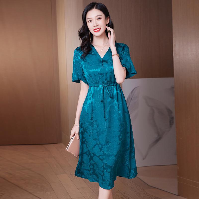 

Silk dress mmi women s v-neck jacquard mulberry silk skirt XXXL