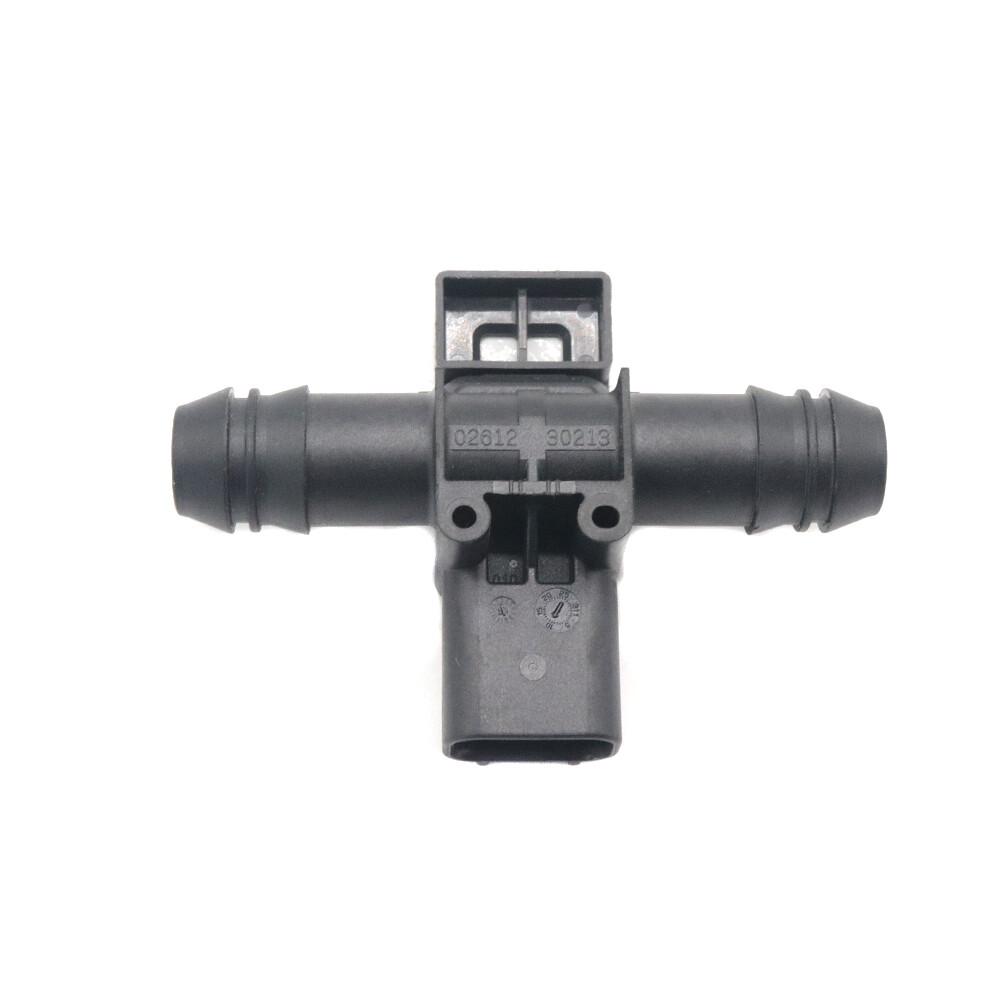0261230273 9U5A-9C052-BC Fuel Tank Pressure Sensor For 2006-2010 Ford E Series