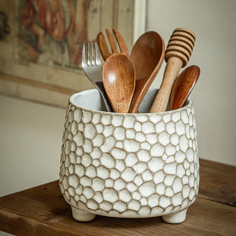 Fun Pine Cone Shape Three-Legged Ceramic Storage Tank Kitchen Tool Tube Personalized Characteristics Ornament Tank Export