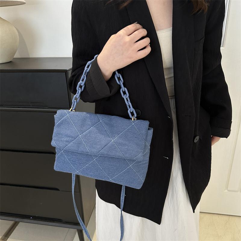 Handheld Women's Bag New Summer Fashion Trend Women's Personalized One-shoulder Crossbody Fashion Trendy Simple Square Bag