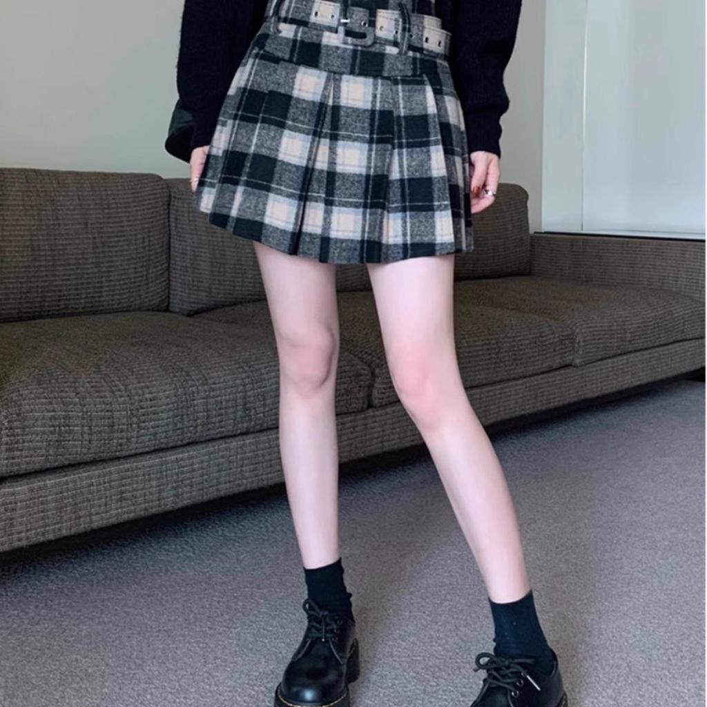 Women's Retro Plaid Wool-Blend A-Line Skirt: High Waist, Slimming, Pleated, Petite, for Spring/Autumn 2025