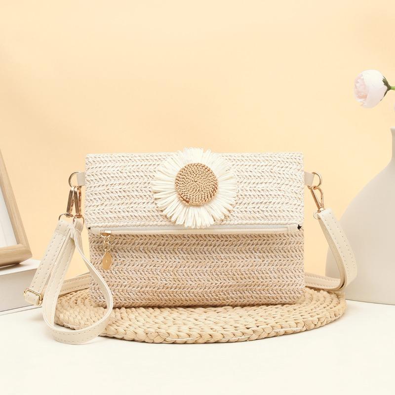 Summer Straw Woven Bag Women's New Small Fresh Woven Daisy Small Square Bag Single Fashion Shoulder Messenger Bag Tide