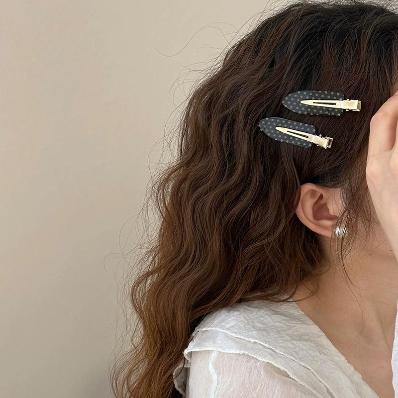 Černé bílé puntíkované akrylové sponky do vlasů Minimalistické Pevné držení Vhodné pro každodenní nošení Party oblečení Doplňky pro styling vlasů