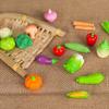 Mini Figurines de Légumes en Résine Minuscules Figurines de Légumes Artificiels Tomates Carottes Aubergines Faux Réalistes Décoration pour Loisirs Créatifs DIY Garniture de Gâteau