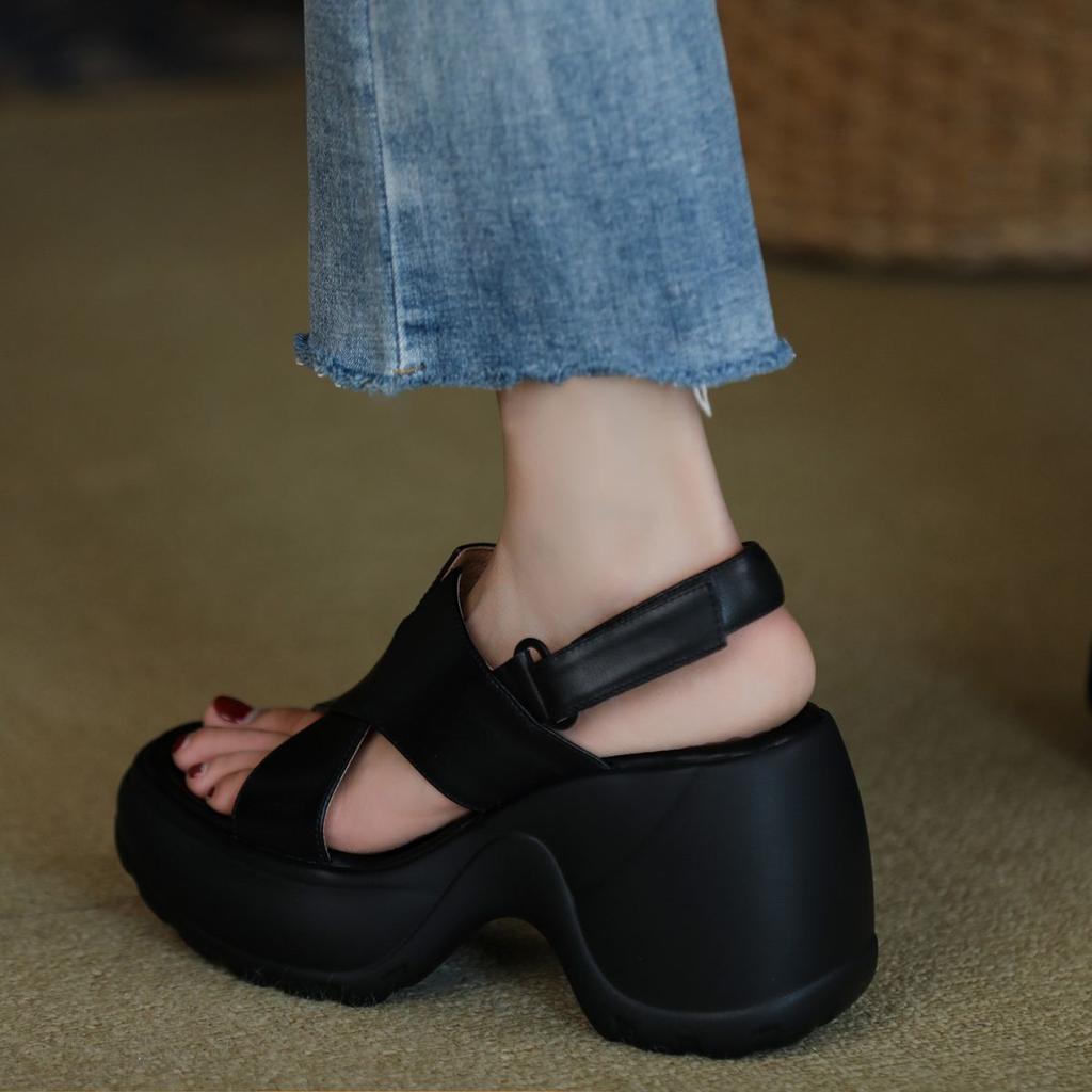 Women Platform Sandals 2025 New Summer Outdoor Comfortable Non Slip Casual Shoes Height Increase Breathable Wedge Shoes