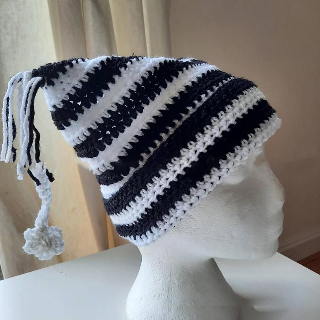 Knit Stripe Pattern Cat Ear Hat Elastic Windproof Hat with Tassels Decor Ear Protector Hat Winter Cycling Skiing Hat