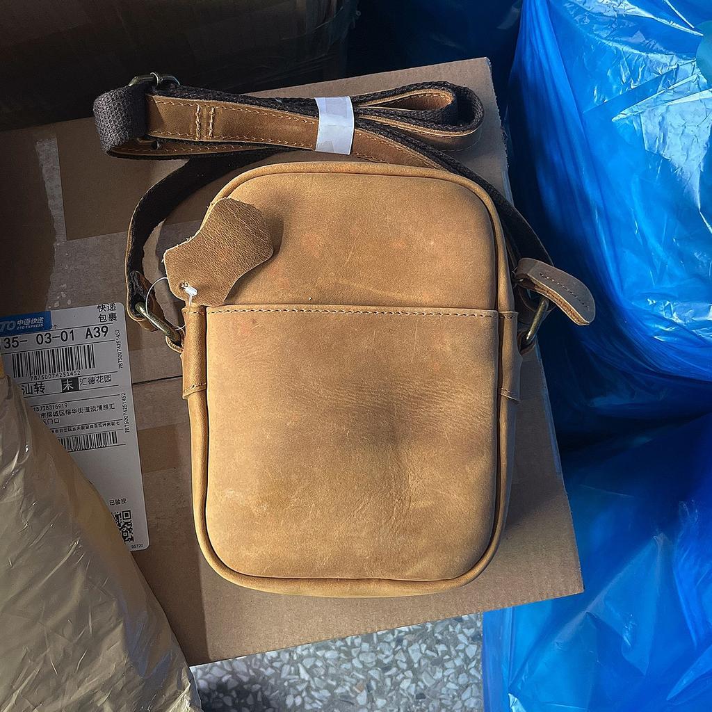 New Men's Shoulder Bag Leather Men's Bag Messenger Small Backpack Mini First Layer Cowhide Tide Brand Small Bag Men's Soft Bag