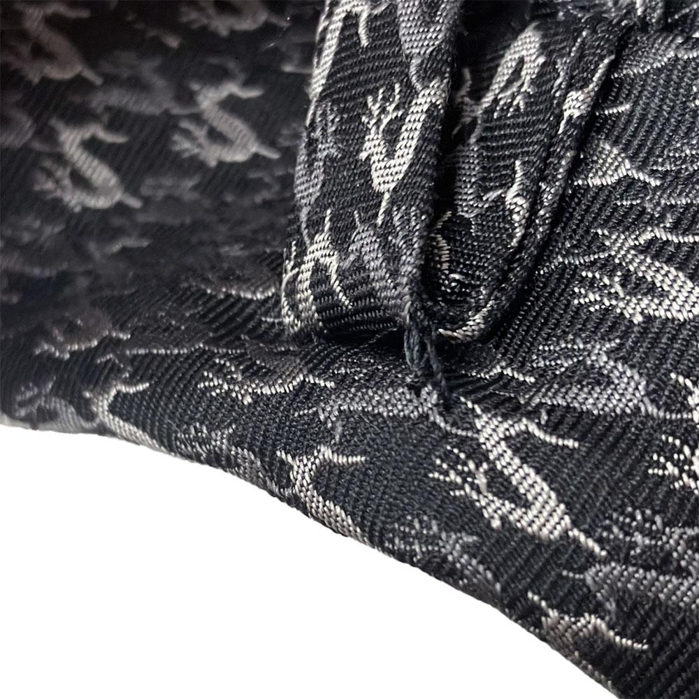 USED GUCCI necktie silk black business Fashionable Overall handle mens