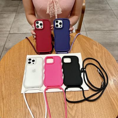 Crossbody verstellbare Lanyard Handyhülle für iPhone 16 Pro Max 15 14 13 Wellenkante Halsketten-Riemen Seil Weiche Silikonhülle