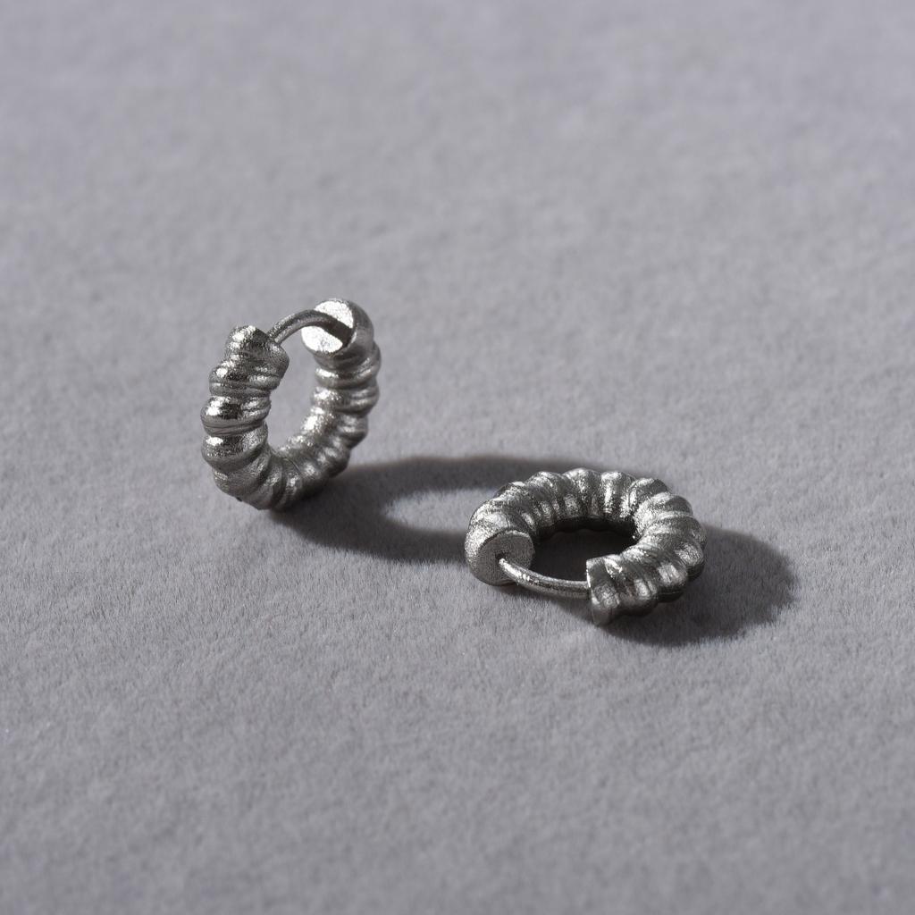 New Product Retro Personality Unique Twist Ear Buckle Earrings High Sense Temperament Versatile Fashion Earrings