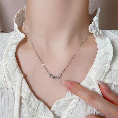 Halsband & Hängen – Halsband