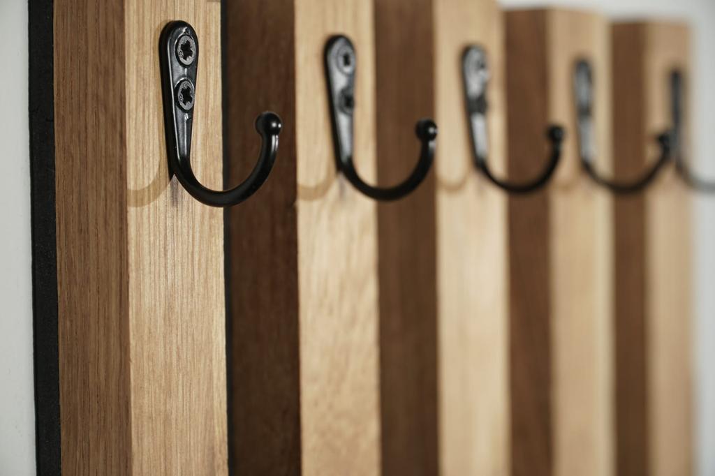 Wooden Key Hanger Lamele 30cm
