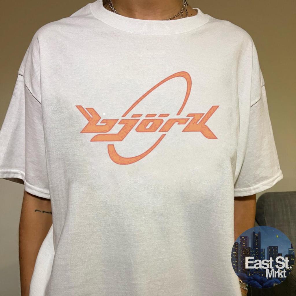 T-shirt Grafica con Logo Bjork Y2K 2001: Stile Pop Vintage, Maglietta Musicale Retrò