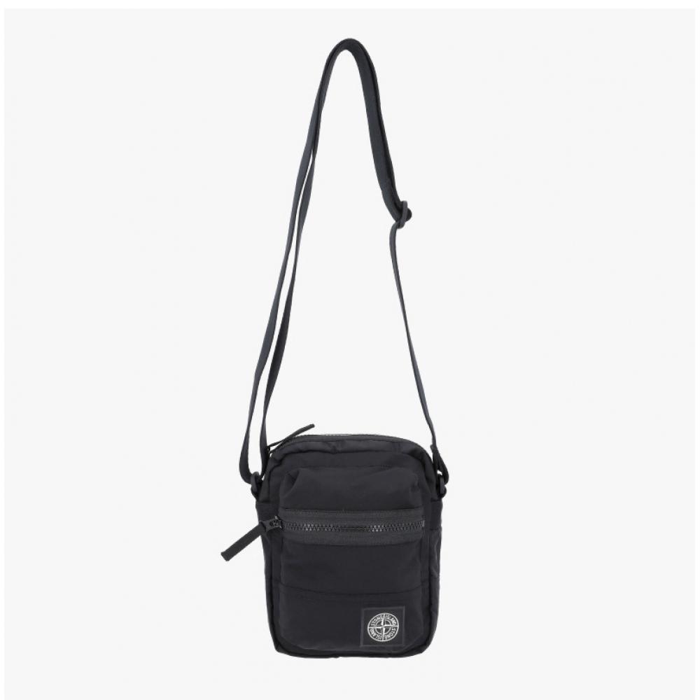 Stone Island Eco Nylon Mini Wappen Logo Patch Crossbody Bag L2s159200015