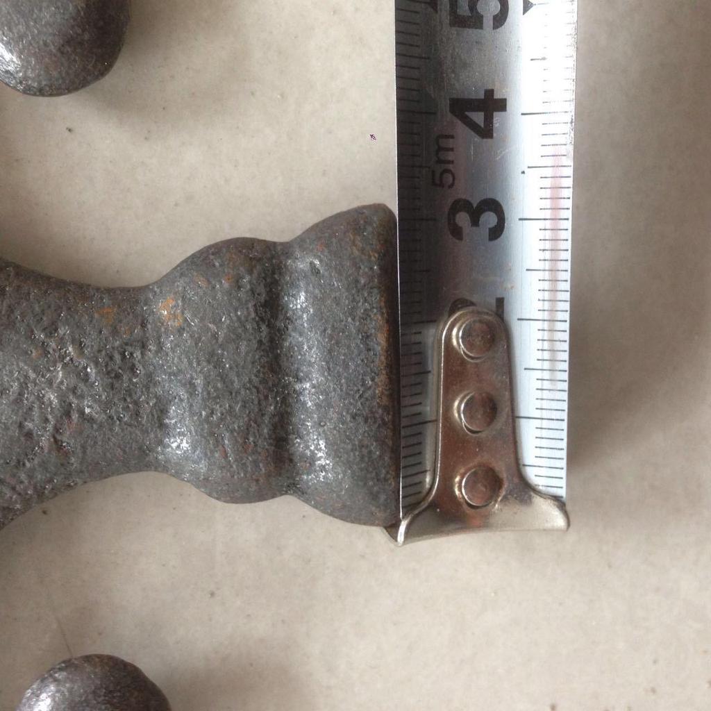 Cast Iron Spearhead Wrought Iron Gate Accessories – Customizable Designs Available