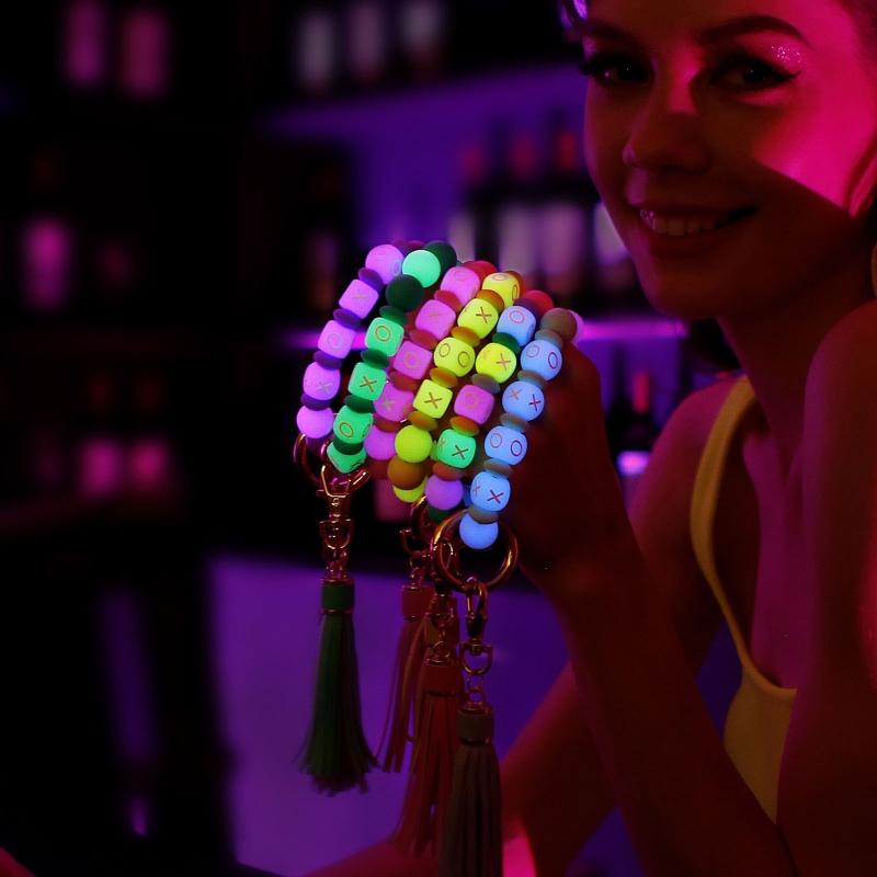 Wristlet Keychain Bracelet Bangle for Key Ring Chain Bracelet with Fluorescent Silicone Bead Leather Bead Keychain for W