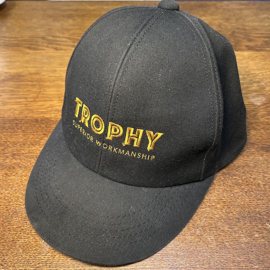 

[USED] Extremely Rare! TROPHY CLOTHING Trucker Cap