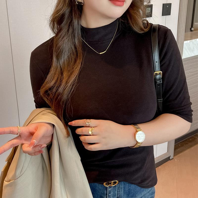 

Женская рубашка из кокосового бархата с воротником-полуворотом и рукавами длиной четверть длины в немецком стиле можно носить как изысканный топ осенью и зимой. 3XL