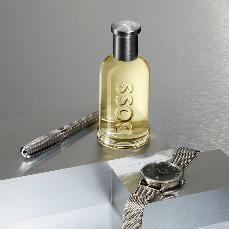 Hugo Boss Acqua di Toilette in Flacone 5ml‑0.16oz Mini Uomo Profumo Legnoso‑Fruttato, Portatile formato da Viaggio Lunga Durata Fragranza Maschile Cosmetico