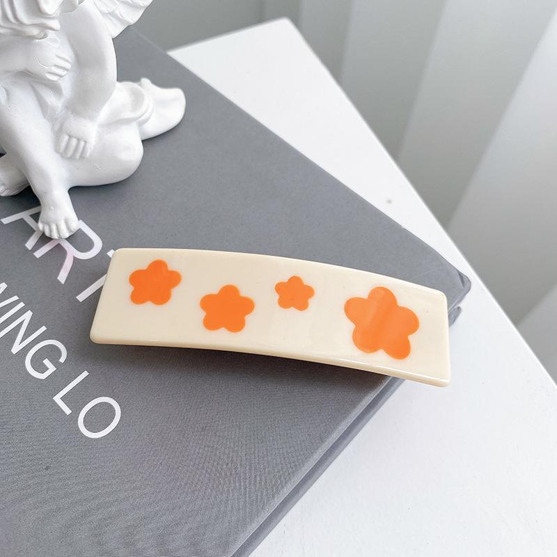 

And Colorful Stylish Hair Claw Clips In Medium Size With Unique Heart And Star Designs For Women Yellow Star Spring