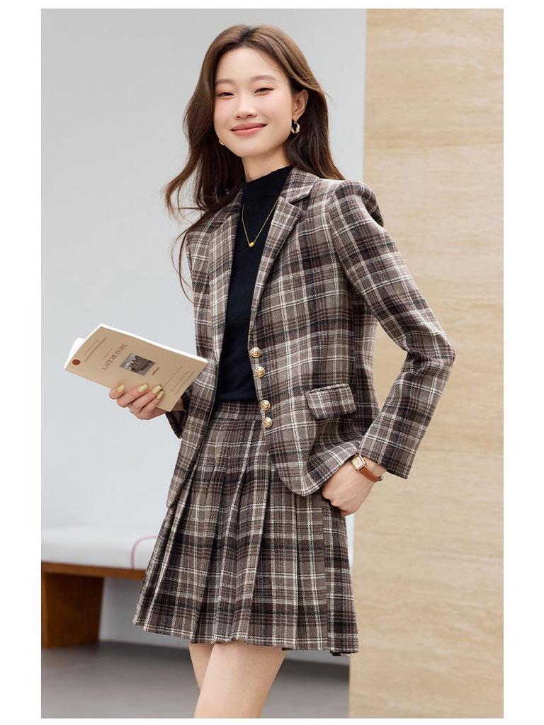 Completo a Quadri Stile College da Donna: Completo Due Pezzi Giacca e Gonna di Alta Gamma Primavera/Autunno 2026