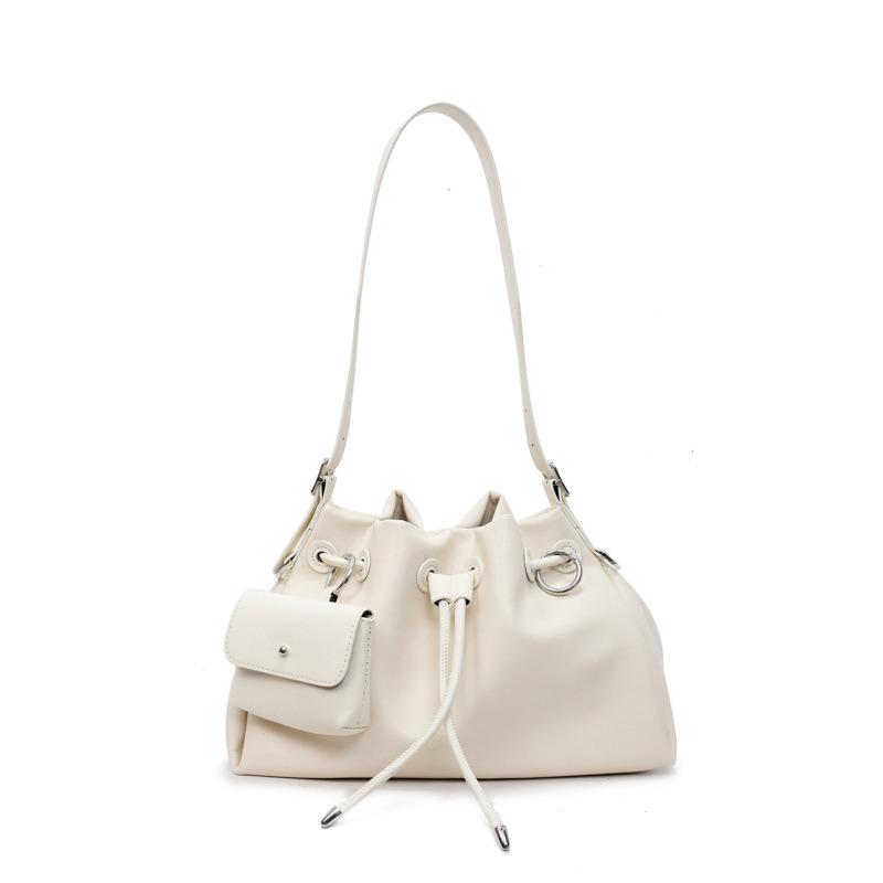 One shoulder underarm bag women's new texture niche casual simple large capacity tote bag