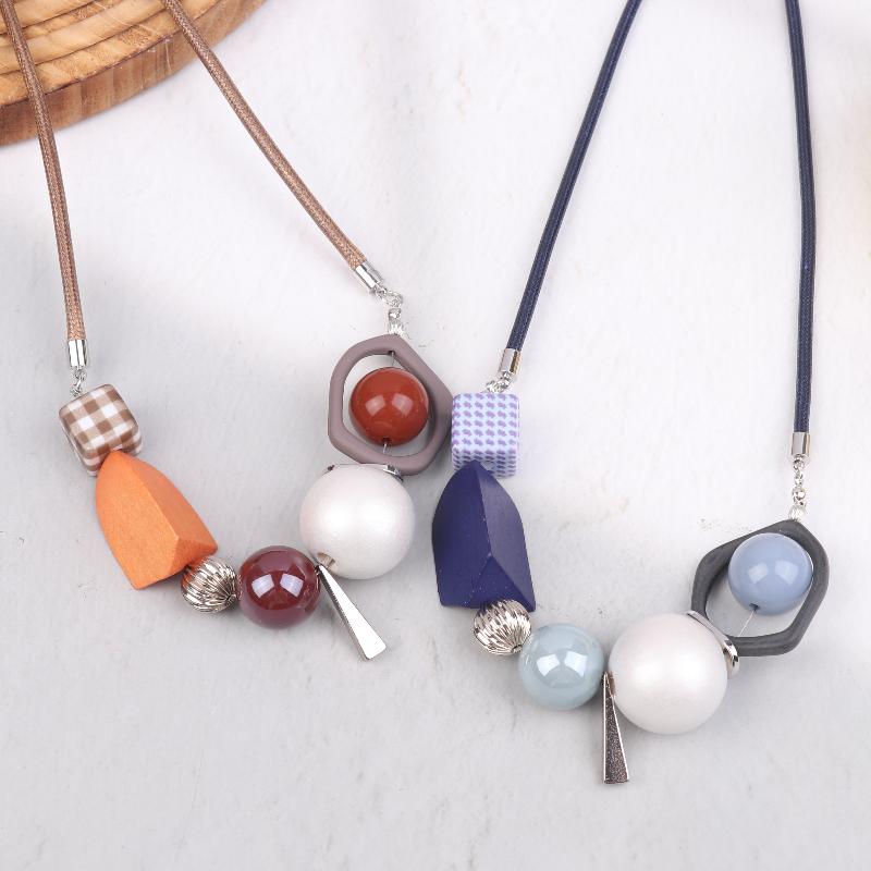 Beaded Geometric Short Sweater Chain Women Light Luxury Personalized Versatile Necklaces Fashion Jewelry Gift