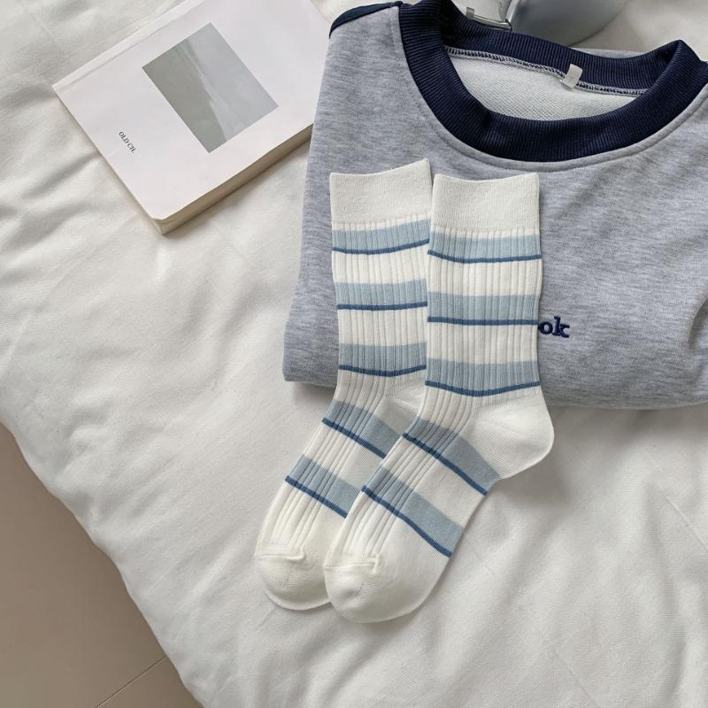 

Женская весенне-летняя тонкая тканевая этикетка, вышитая верхняя одежда, носки-гольфы 1 pair