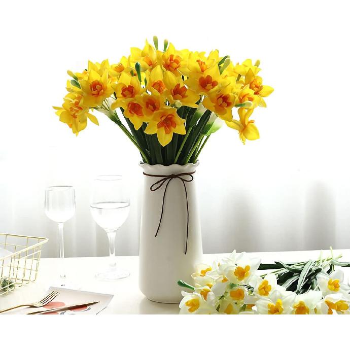 Hananona 10 Pcs Artificial Daffodils Flowers Narcissus Faux Spring Flowers Fake Silk Daffodil Flower Arrangement for Indoor Outdoor Home Wedding
