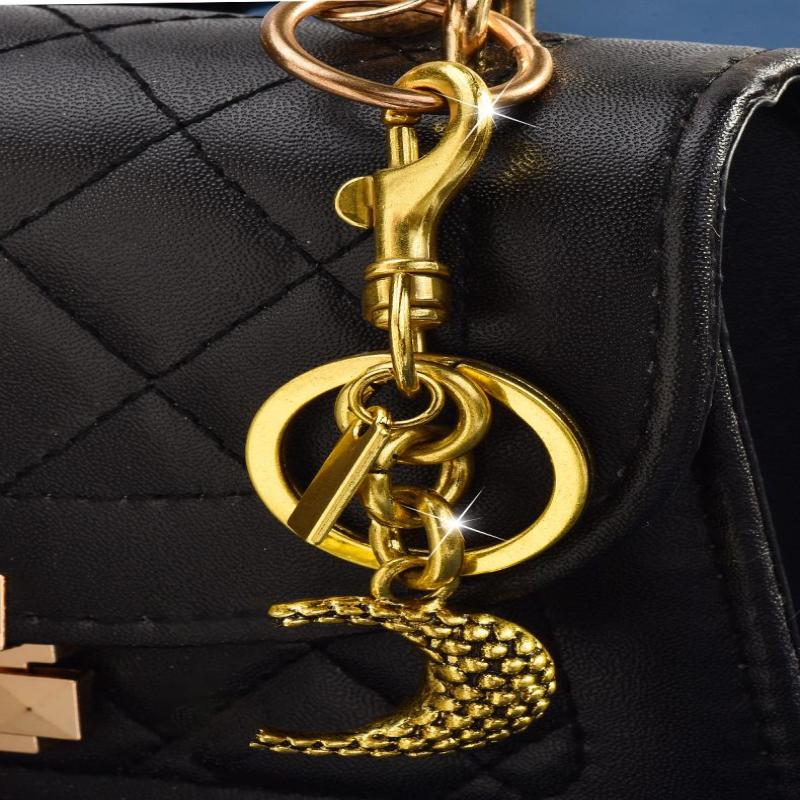 Exquisite Metal Letter Keychains For Women Y2K Bag Pendant  Car Keyring Jewelry Gift Decoration Accessories
