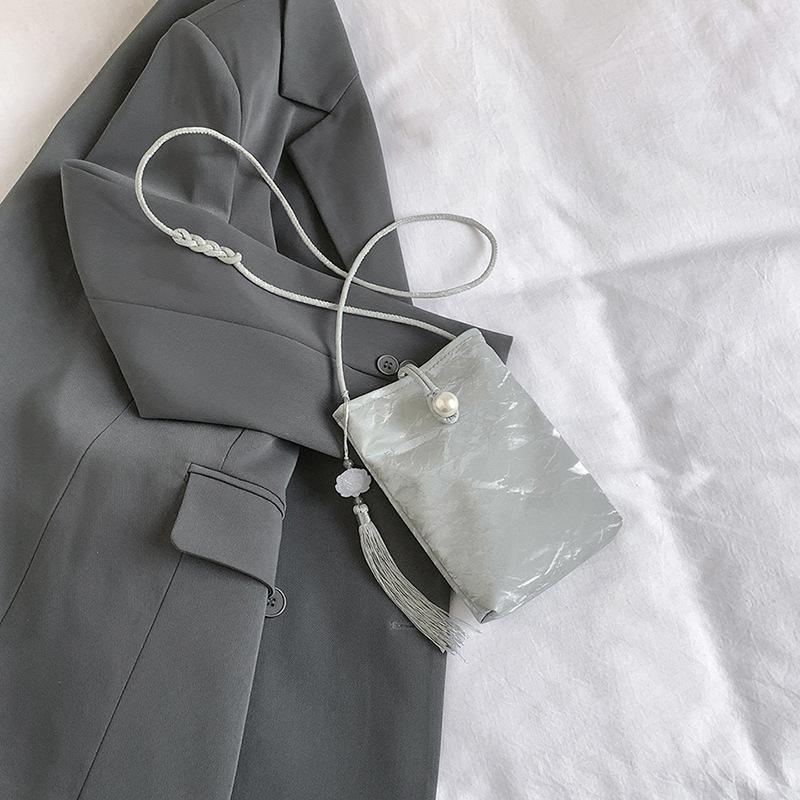 

Маленькая квадратная сумка через плечо, корейская повседневная сумка через плечо, новая сумка для мобильного телефона в китайском стиле, индивидуальная красивая простая маленькая сумка