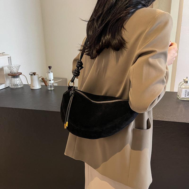 IELGY Autumn Winter Suede All-Match Messenger Bag Shoulder Underarm Dumpling Bag