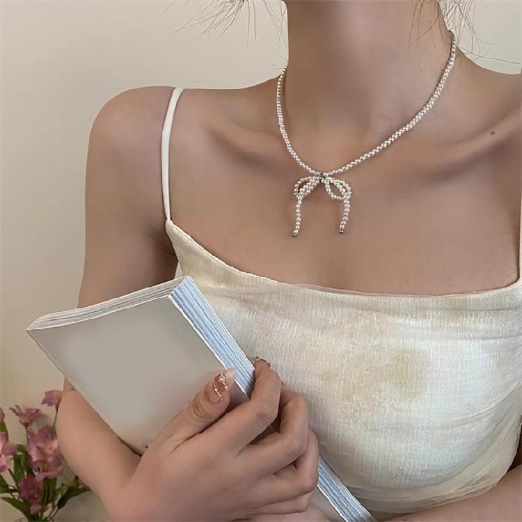 Elegant Pearls Bowknot Necklace Fashion Collar Necklace Clavicle Chain Choker