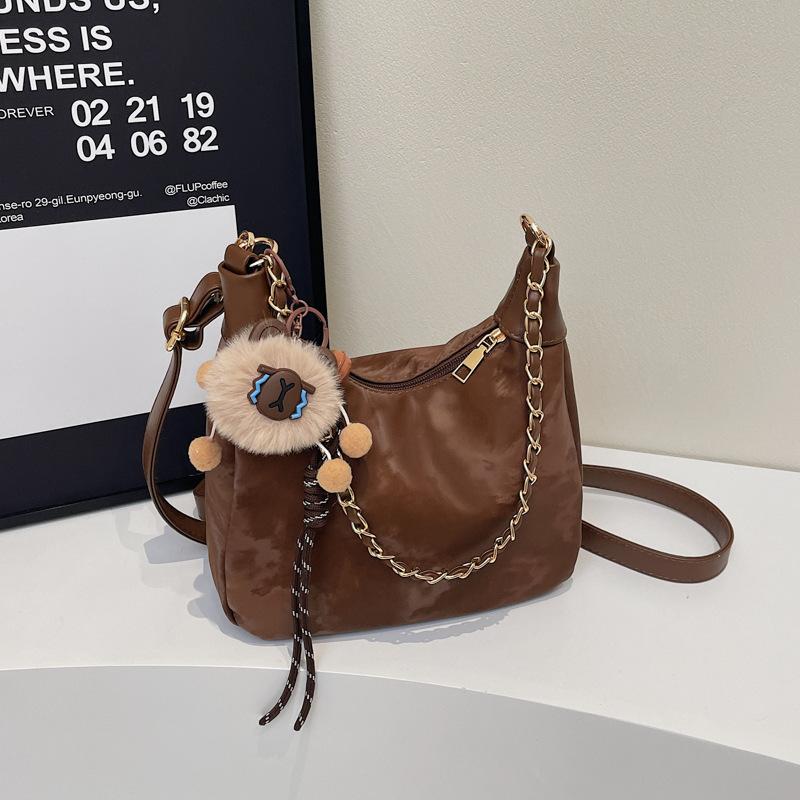Large-capacity bag women's autumn and winter versatile new leisure chain shoulder messenger bag commuter tote bag
