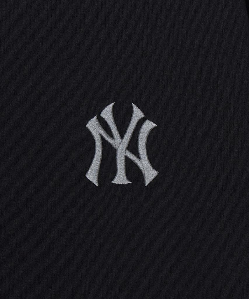 Emelbi Vintage Denim-Like Monogram Big Lux Oversized Short Sleeve T-Shirt Ny (Black)