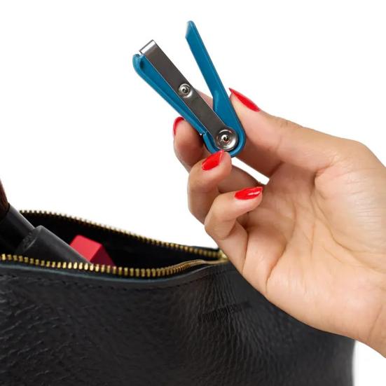 

Кусачки для ногтей из нержавеющей стали, кусачки для ногтей на ногах с уловителем для обрезков, точный триммер для ногтей для мужчин и женщин, набор кусачек для ногтей без разбрызгивания 1pc