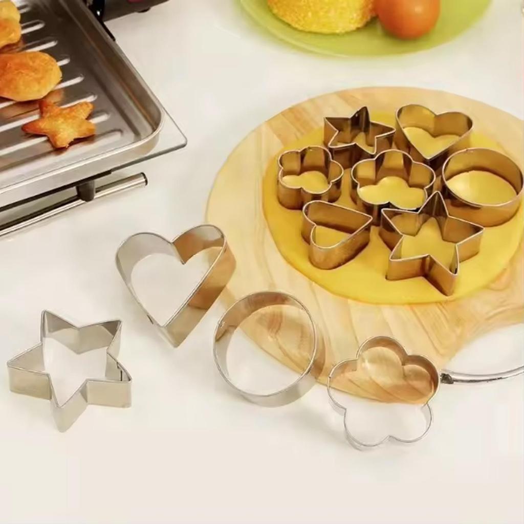 Cookie Cutter 12pcs Metal Cookies Cutters Set Creative Star Cookie Cutter Round Heart Flower Shaped Egg Molds Baking Tools