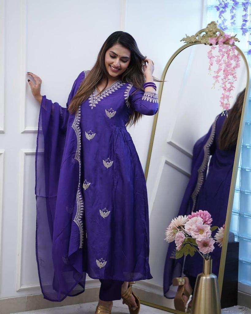 Women Designer Chanderi Suit Salwar Kameez Kurta Pant Dupatta Set Indian Pakistani Top Tunic