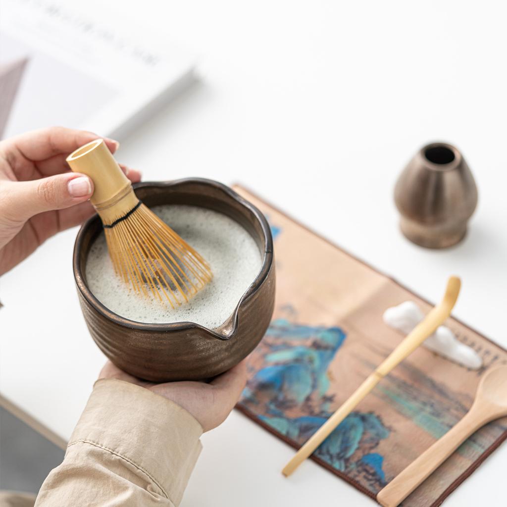 Gilded Matcha Tea Set Ceramic Spout Matcha Bowl Tea Whisk Set Japanese Style Tea Bowl Matcha Powder Stirrer