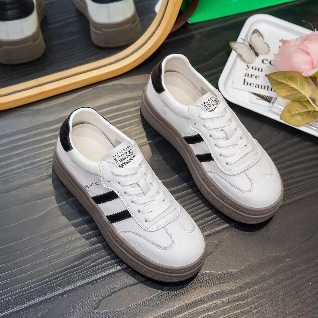 

Platform women s new leather sports casual little white shoes versatile round head lace-up student board shoes 35