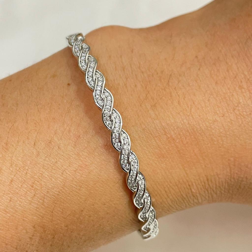 Twisted Knotted Wavy Twist Twist High-end Light Luxury Fashionable Jewelry Versatile Bracelet