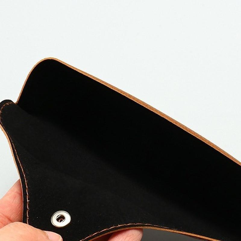 Fashionable Eyeglass Pouch Soft PU Leather Sunglasses Case for Men and Women On-the-Go