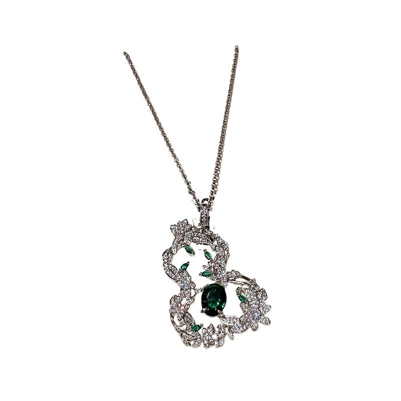 New Chinese Style Zircon Gourd Leaf Necklace For Women With Elegant Floral Pendant