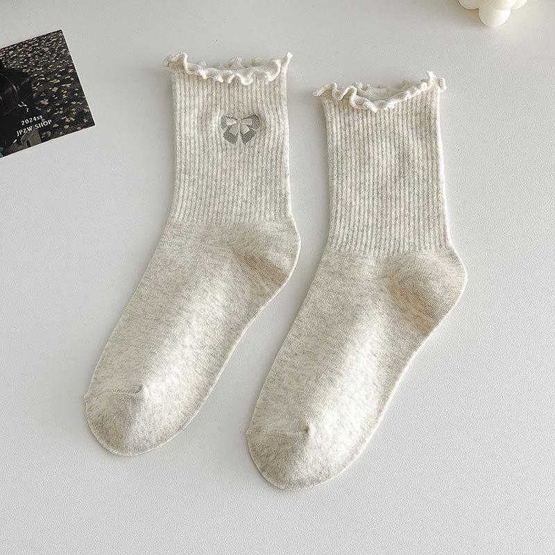 Ladies Spring and Autumn Fungus Lace Bow Embroidery Medium Tube Pile Pile Cotton Socks
